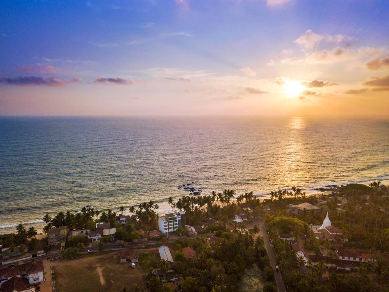Hotel J Ambalangoda Ambalangoda  Kültér fotó